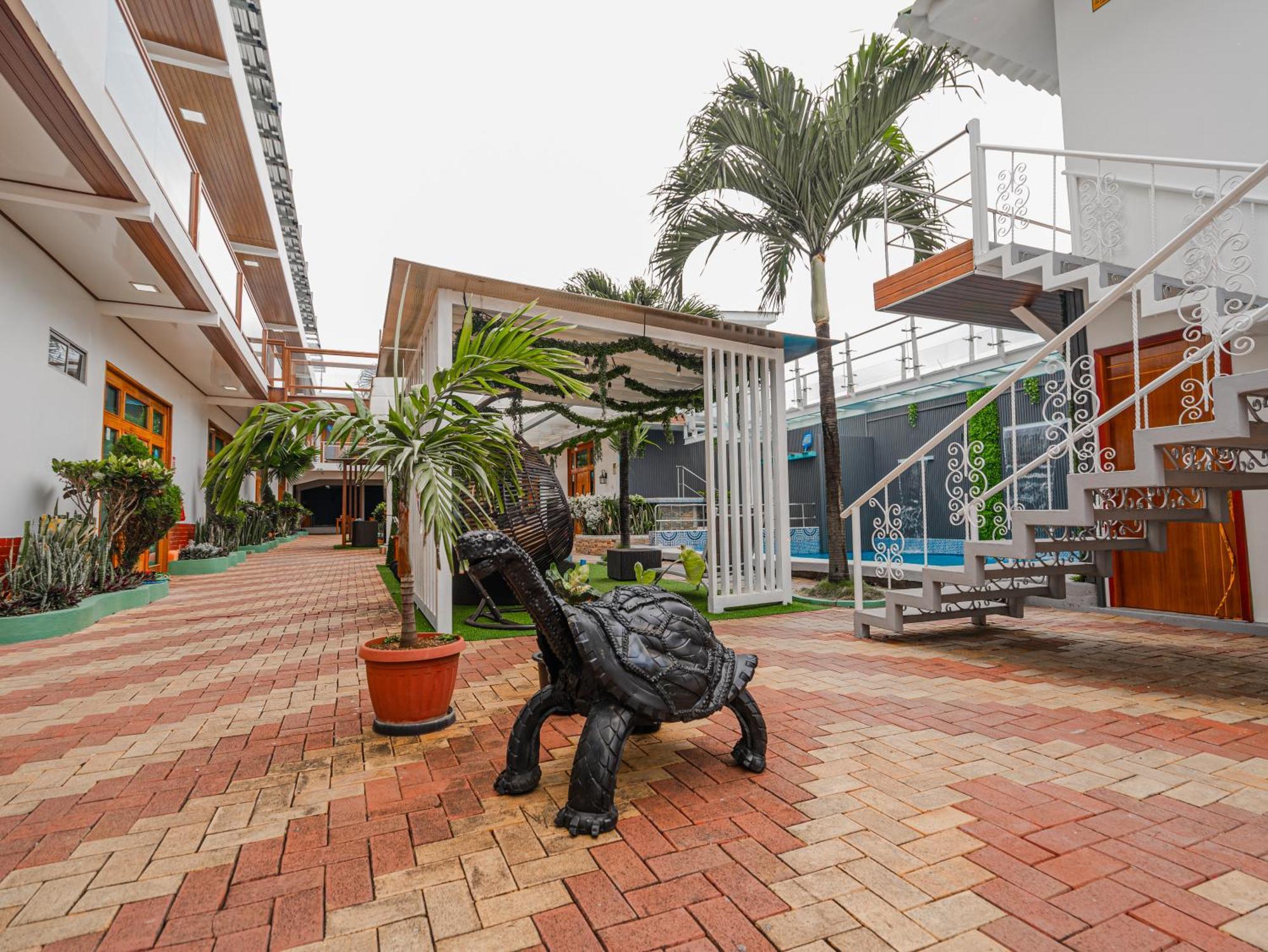 Blue Marlin Hotel Puerto Baquerizo Moreno Buitenkant foto