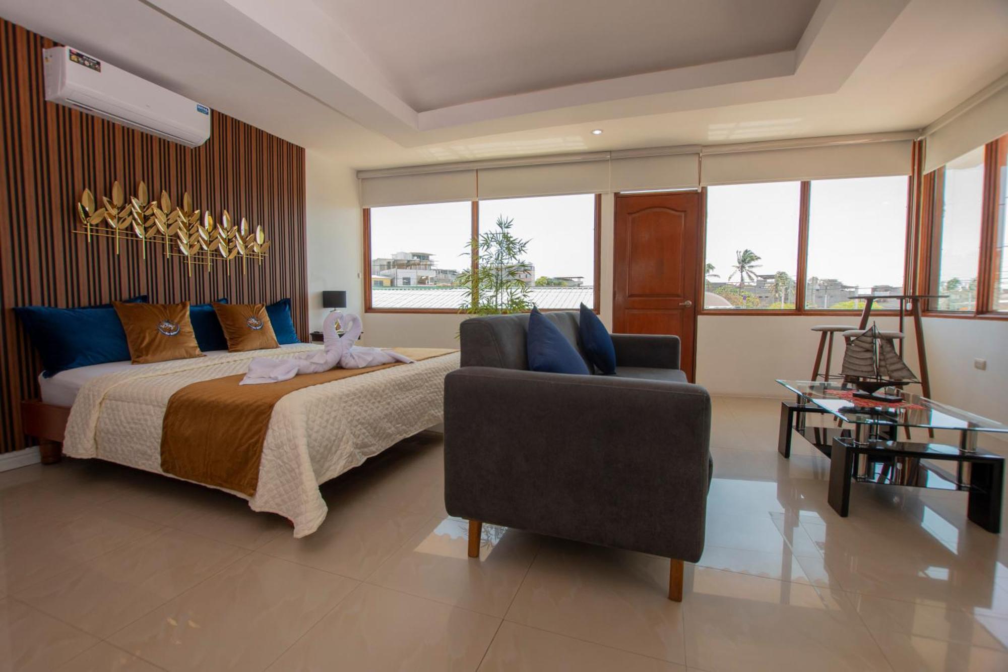 Blue Marlin Hotel Puerto Baquerizo Moreno Buitenkant foto