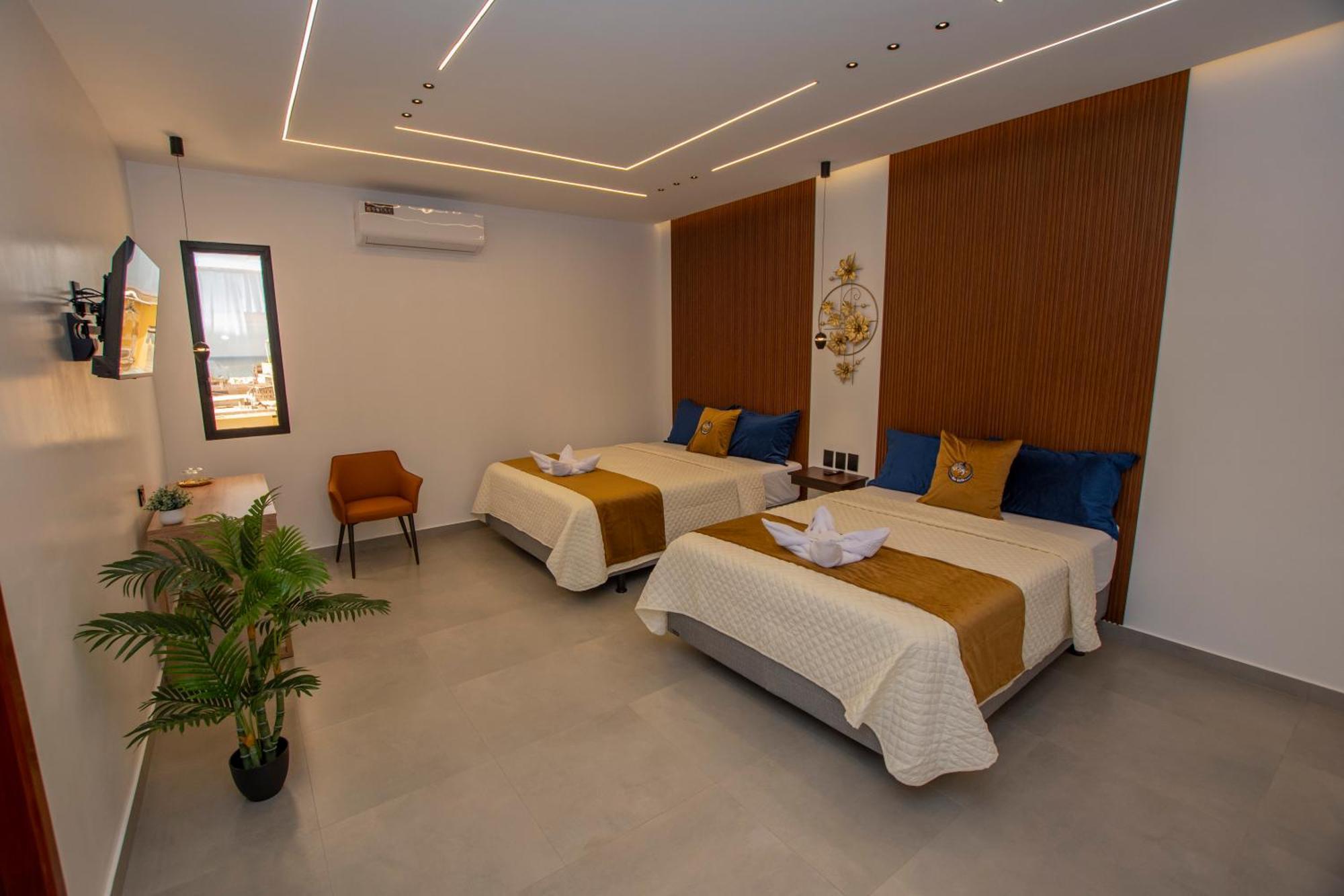 Blue Marlin Hotel Puerto Baquerizo Moreno Buitenkant foto