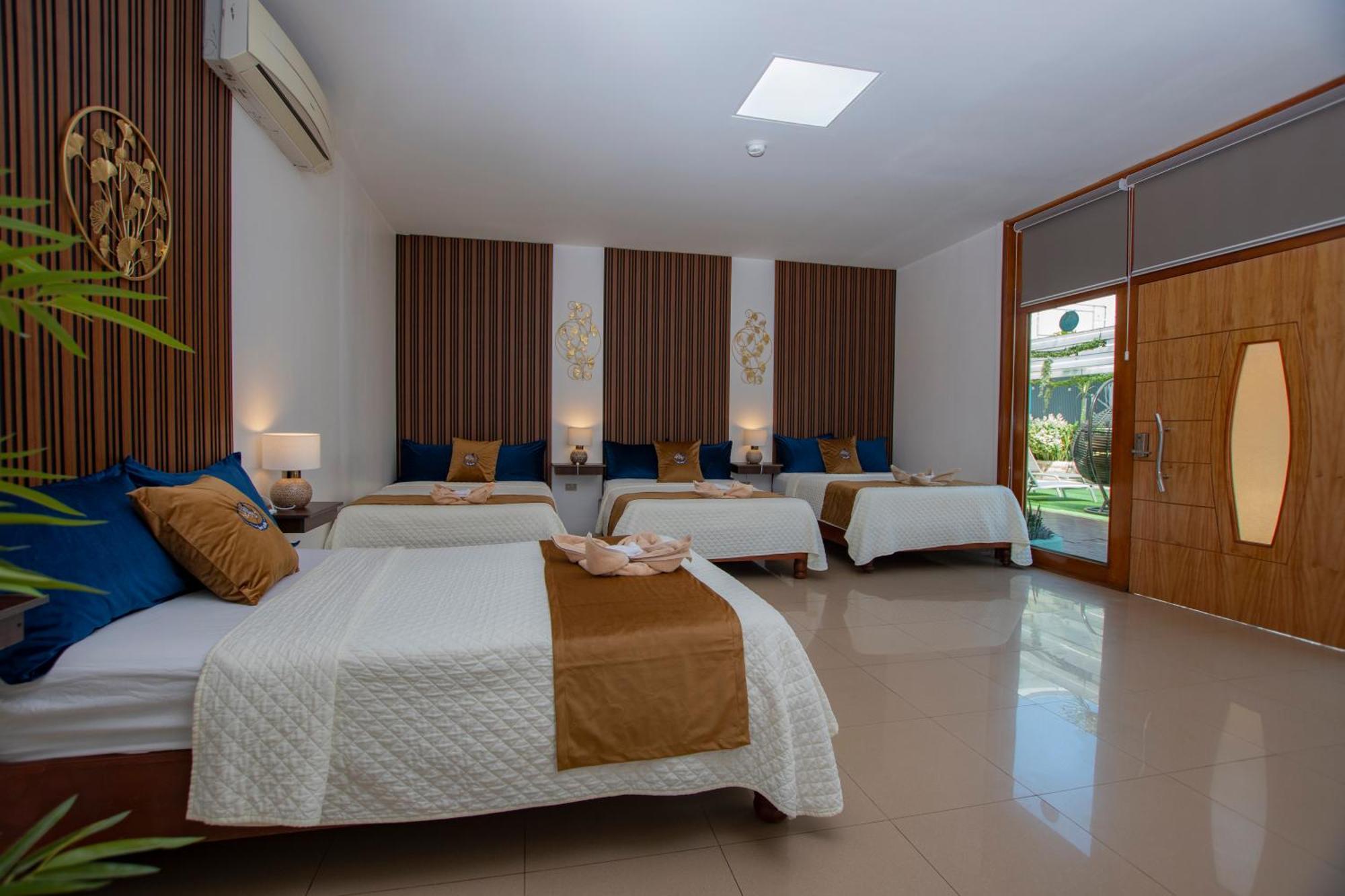 Blue Marlin Hotel Puerto Baquerizo Moreno Buitenkant foto